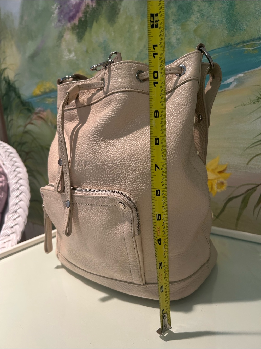 Longchamp Le Foulonne Pebbled Leather Drawstring Bucket Bag-Cream  1738-789-037 - Picture 9 of 17